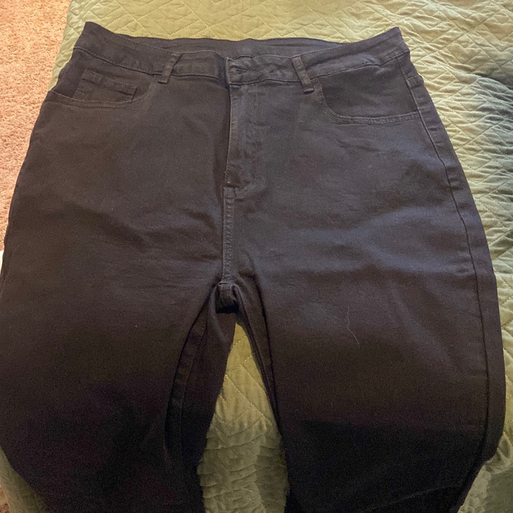 Black skinny jeans